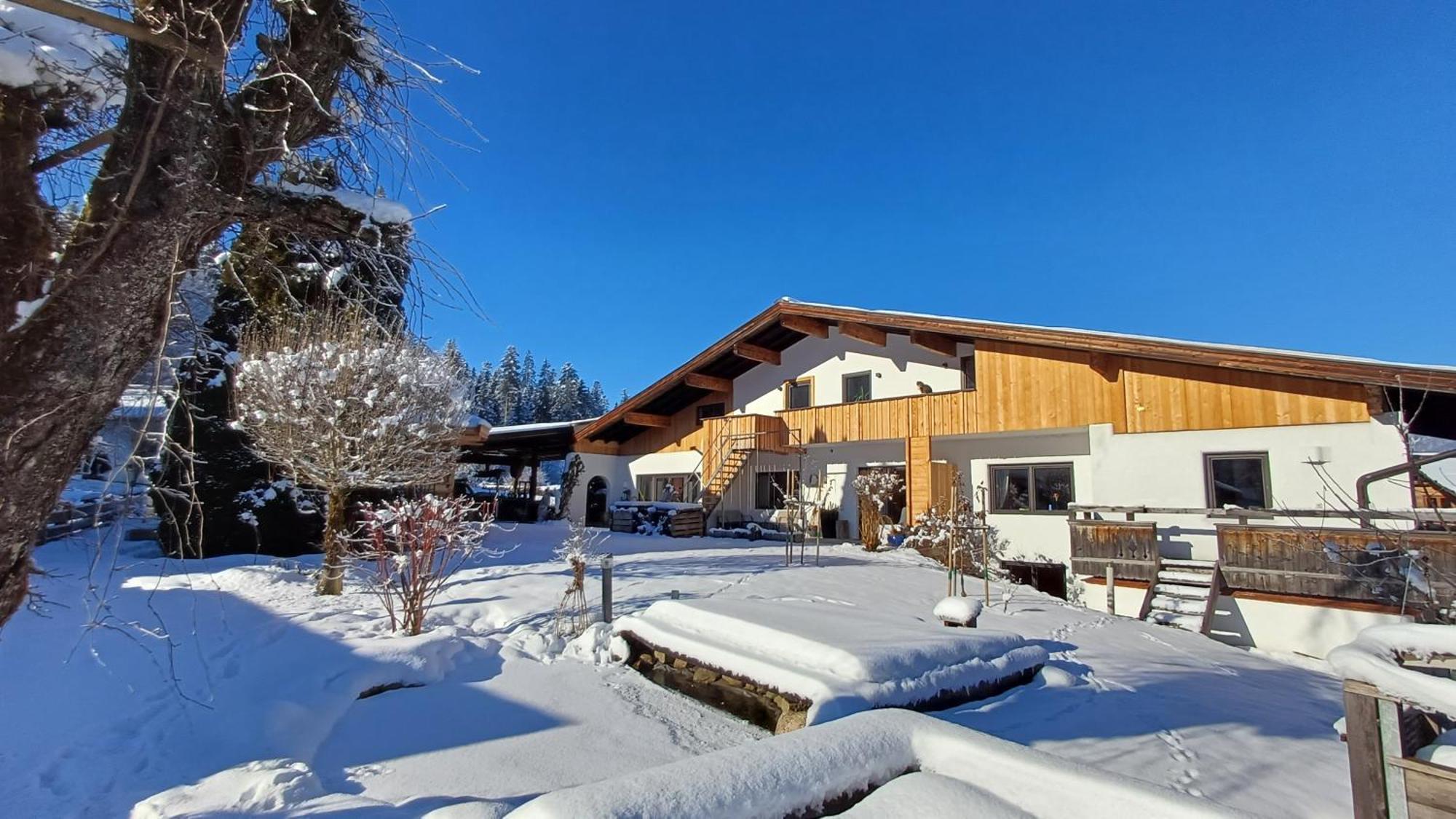 Landhaus Almdorf Hotel St. Johann in Tirol Eksteriør billede